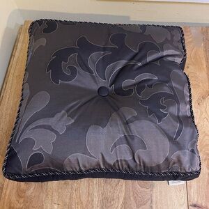 Lenox American Bedding Collection decorative pillows, 20”x 20”